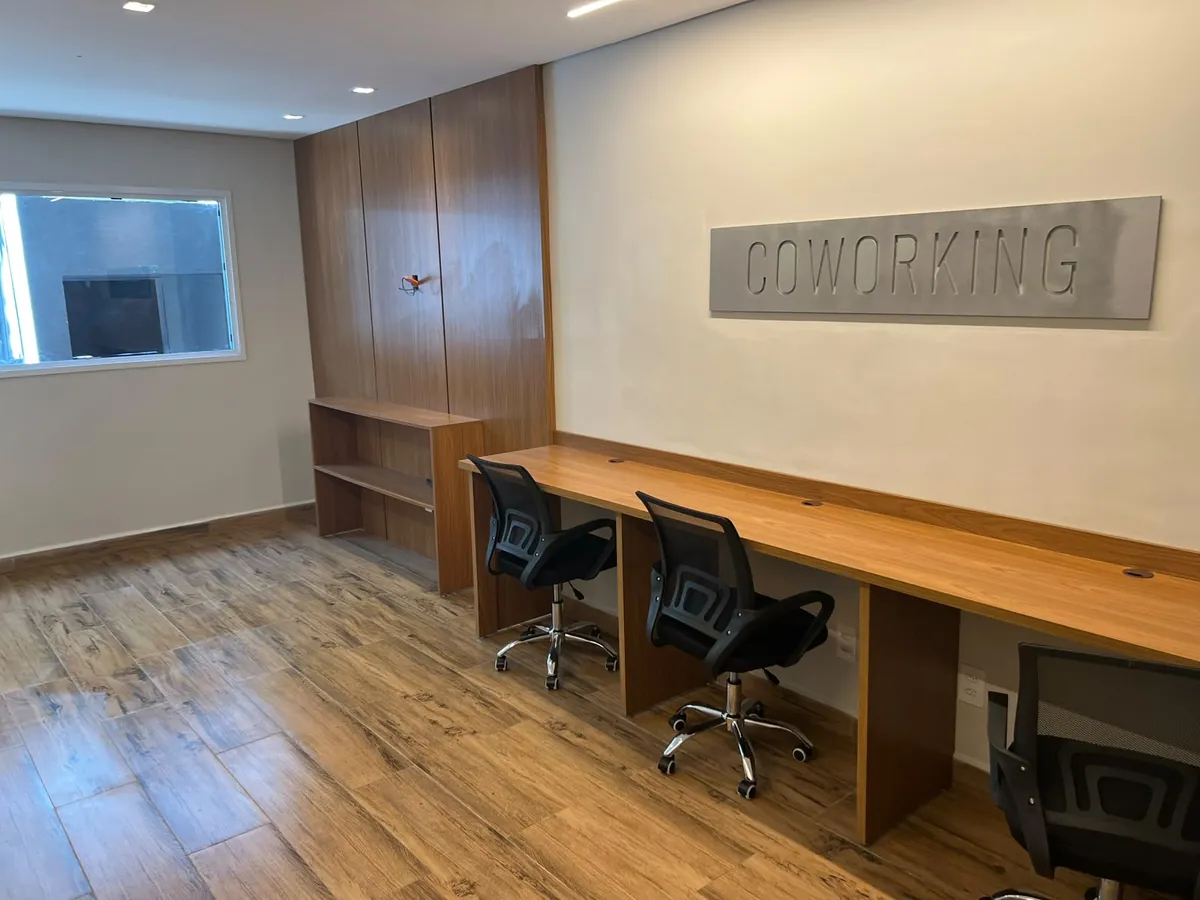 Coworking entregue em empreendimento novo na Aclimação